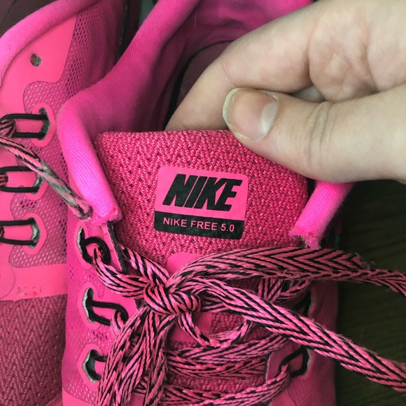 Two pairs of Pink youth Nike 6.5Y US - Picture 14 of 16